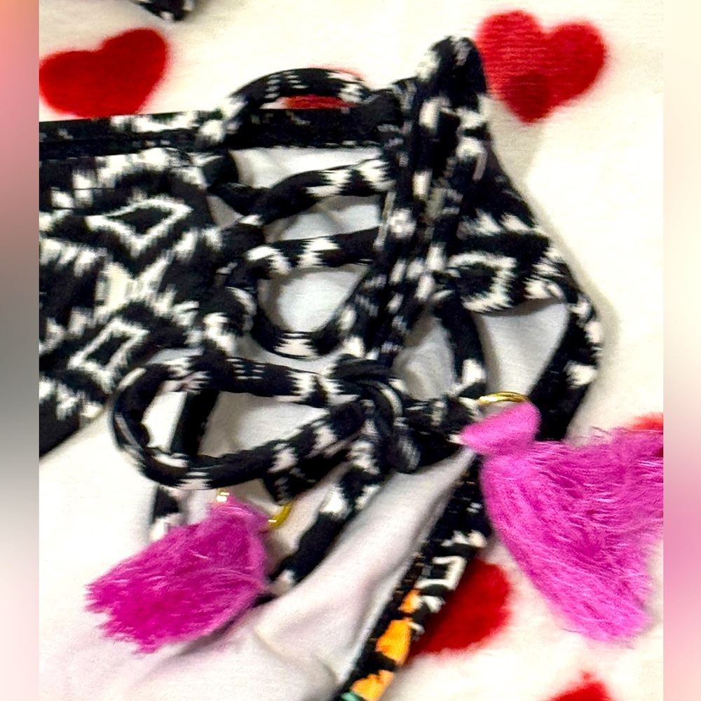 No Boundaries Multicolor Tribal Bikini Size large! Excellent condition! - Picture 2 of 8